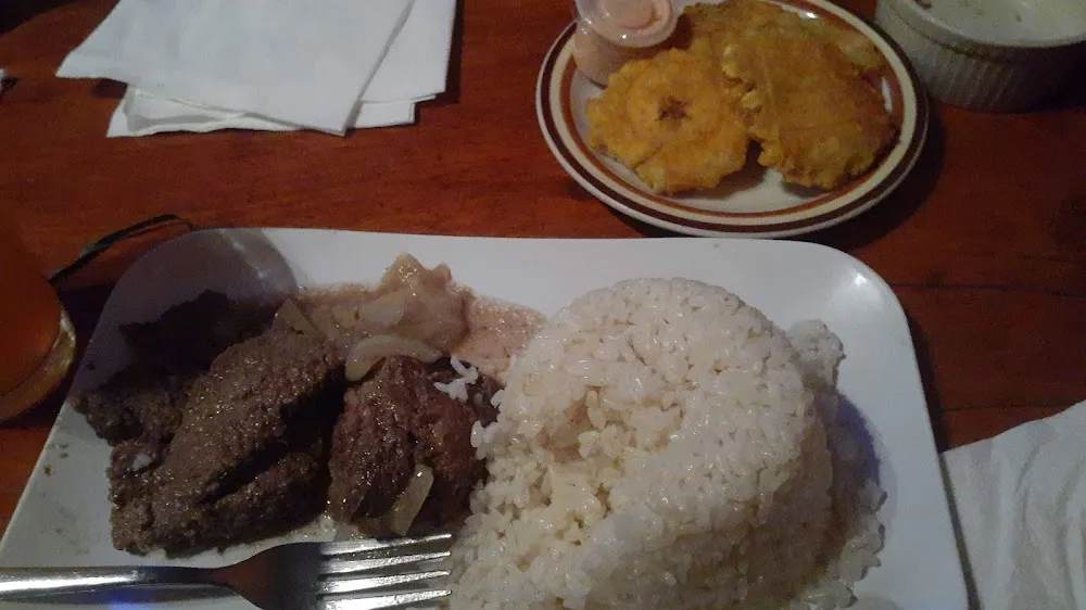 Puerto Rican Style Beefsteak with White Rice and Plantains